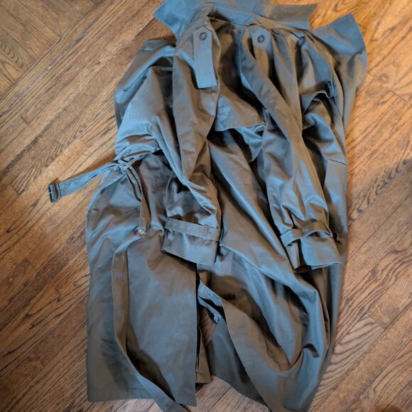 London fog long trenchcoat - Picture 4 of 5